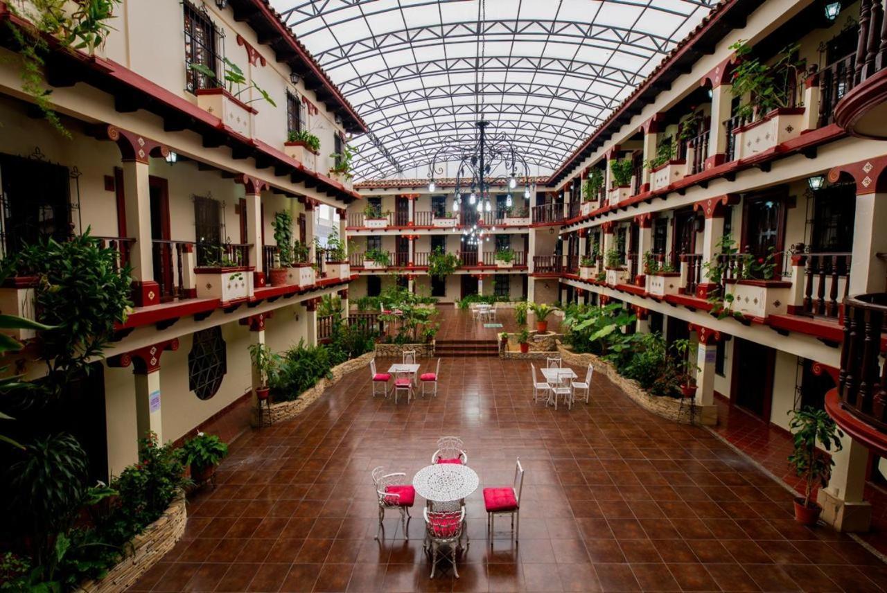 San Cristóbal de Las Casas Hotel D'Monica מראה חיצוני תמונה