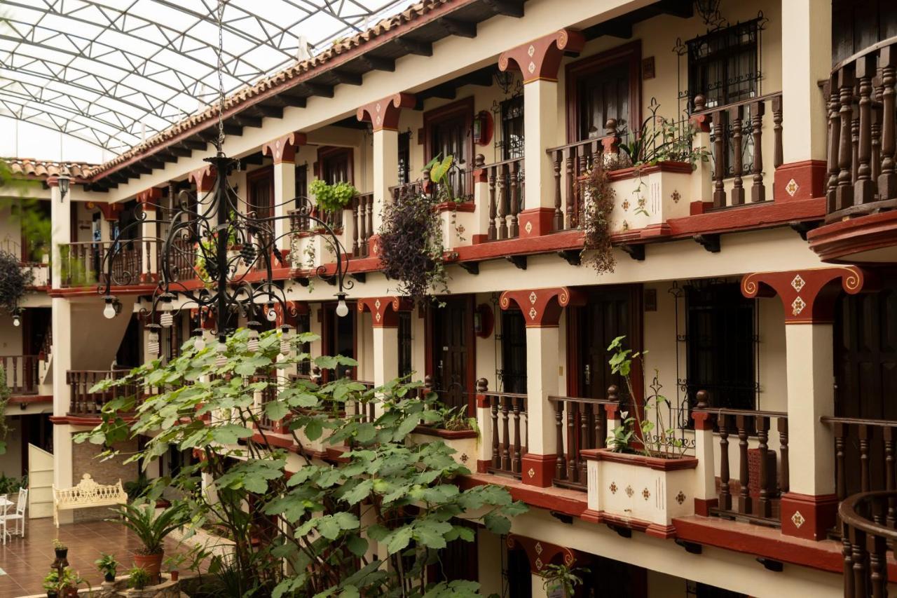 San Cristóbal de Las Casas Hotel D'Monica מראה חיצוני תמונה